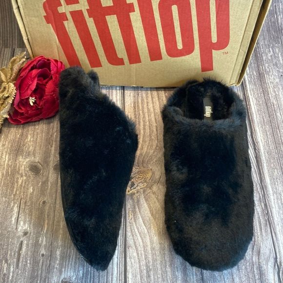 Fitflop Shoes Fitflopfurry Black Faux Fur Slippers 8m Poshmark